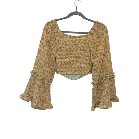 Altar’d State Floral Bell Sleeve Boho Top Size XS - Picture 2 of 4